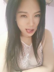 非常骚浪的小姐姐
