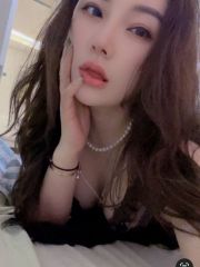 西湖少妇逼紧会喷水