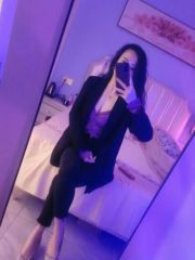 北京年轻妹妹身材丰盛 性格开放