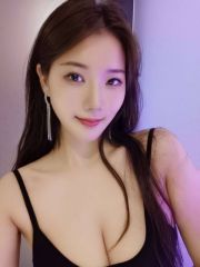 闵行区骚浪瑜伽荡妇会喷会夹