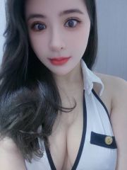 骚美女自带情趣用品喜欢穿制服
