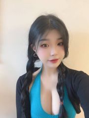身材颜值超好大奶嫩妹