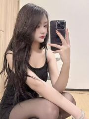 南开性感黑丝诱惑嫩妹