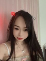 肤白巨臀洋洋