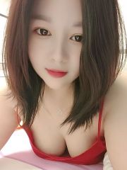 闵行月月