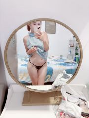 粉鲍小敏回归