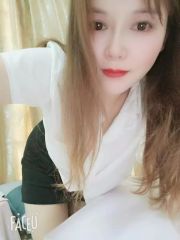 肤白性感小娟
