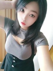 叫呻吟声够刺激骚逼妹妹水多
