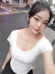 兼职妩媚骚女